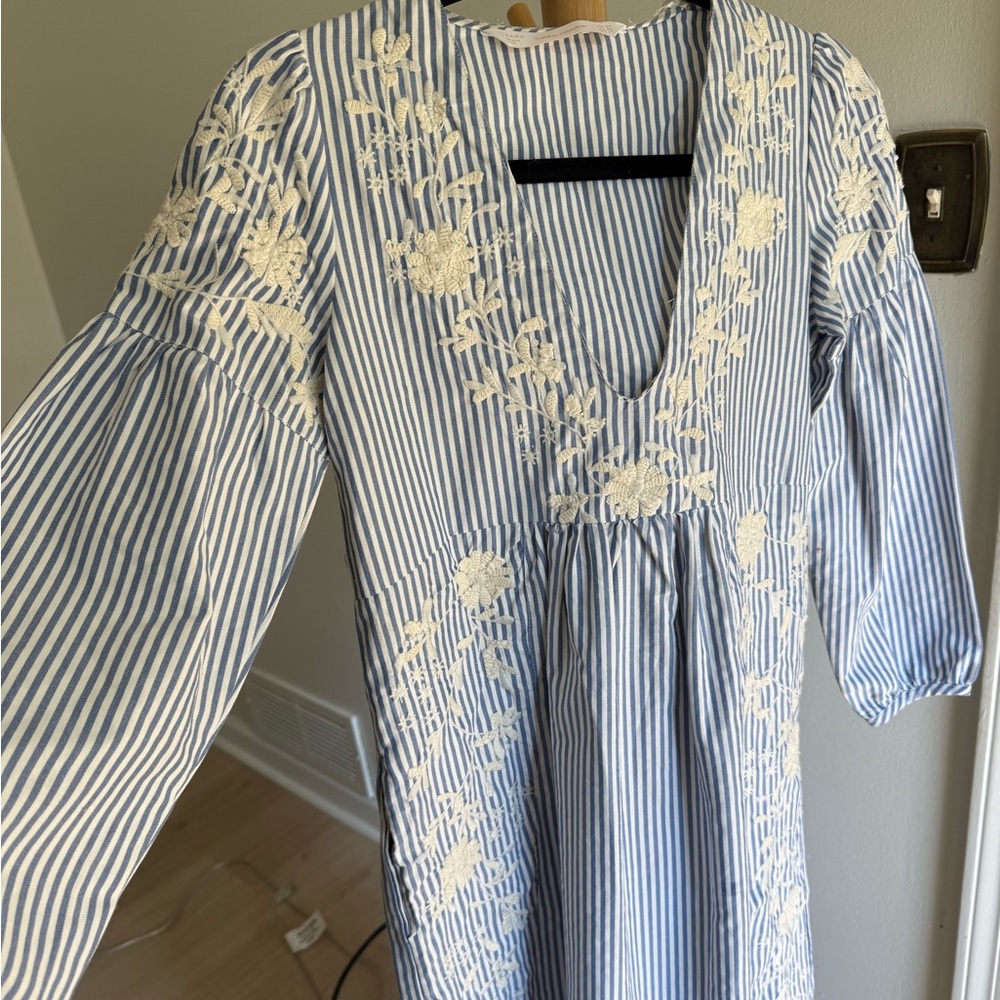 Zara Blue and White Striped Top